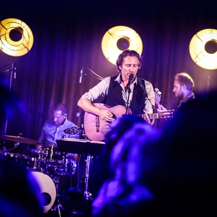 0d18bb_e30b3d5476634aaba7b07b1990eb0cb8~mv2