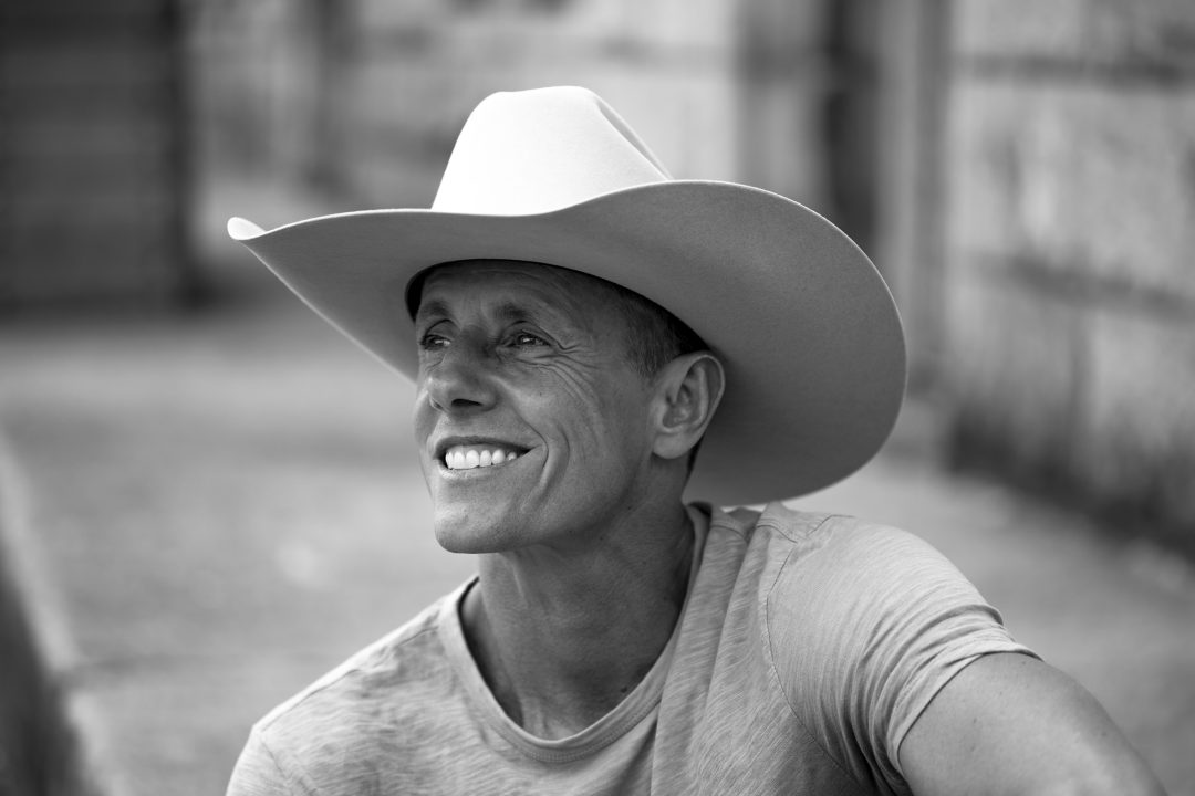 Sam_Bettens_by_Thomas_Richard_Mertens_04